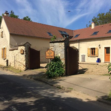 Au Bonheur Des Retrouvailles Hotel Denonville Exterior foto