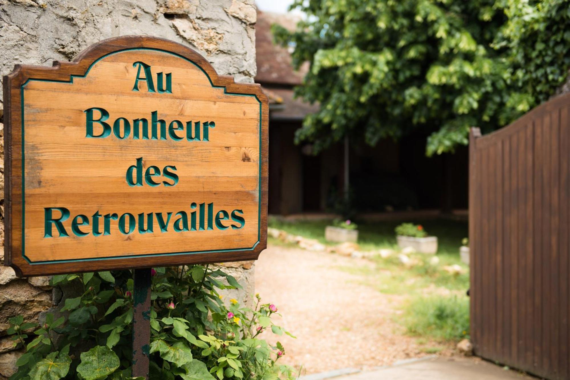Au Bonheur Des Retrouvailles Hotel Denonville Exterior foto